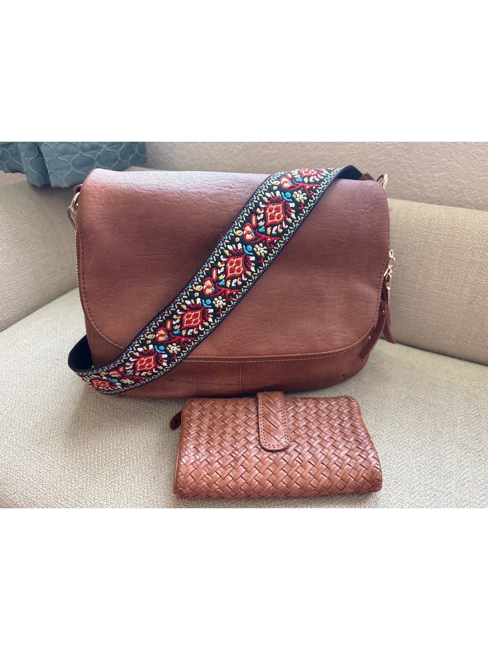 Jovie Crossbody by Miztique - Vegan leather